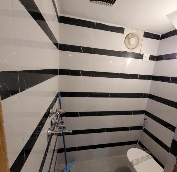 스탠다드 룸 킹사이즈 침대, Regalia Home Sapphire Stay