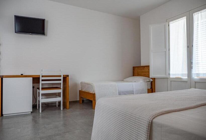 Standard Triple Room with Terrace, A Est B&b Otranto