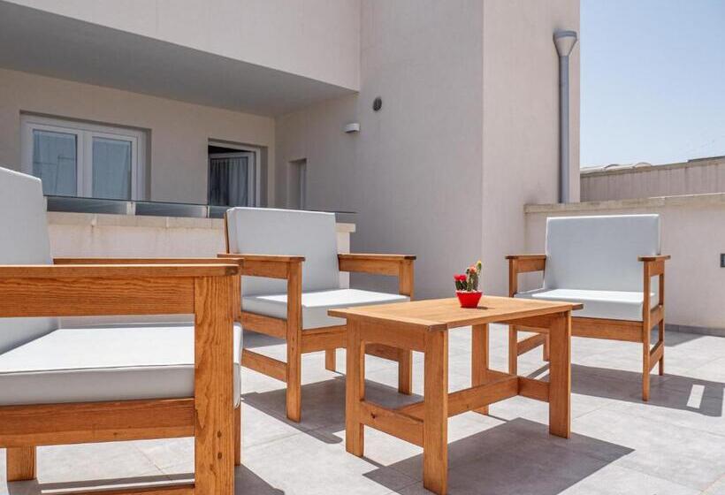 テラス付スタンダードルーム, A Est B&b Otranto