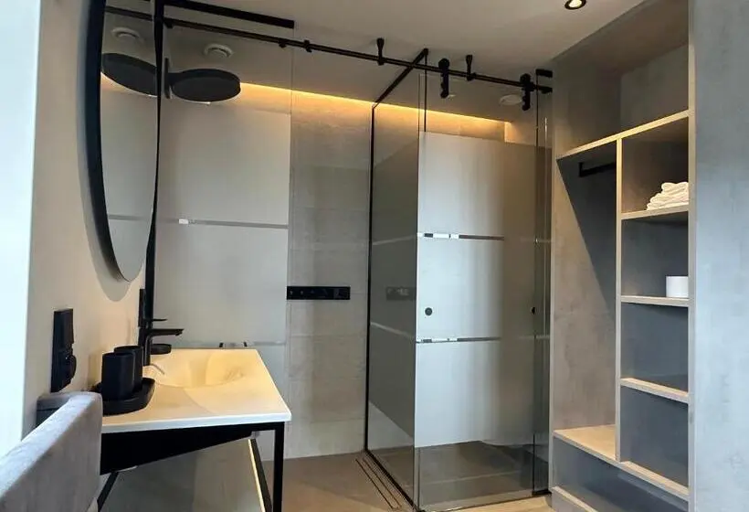 スタンダードルーム, B&b Mouttoren Weert
