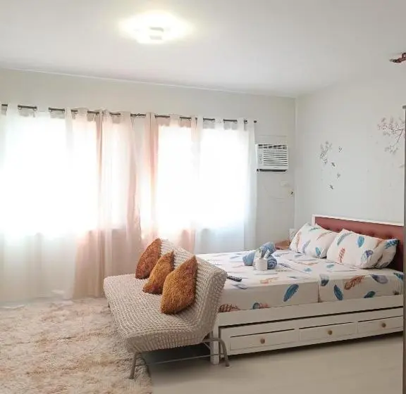 スタンダードスタジオ, Olvera Residences