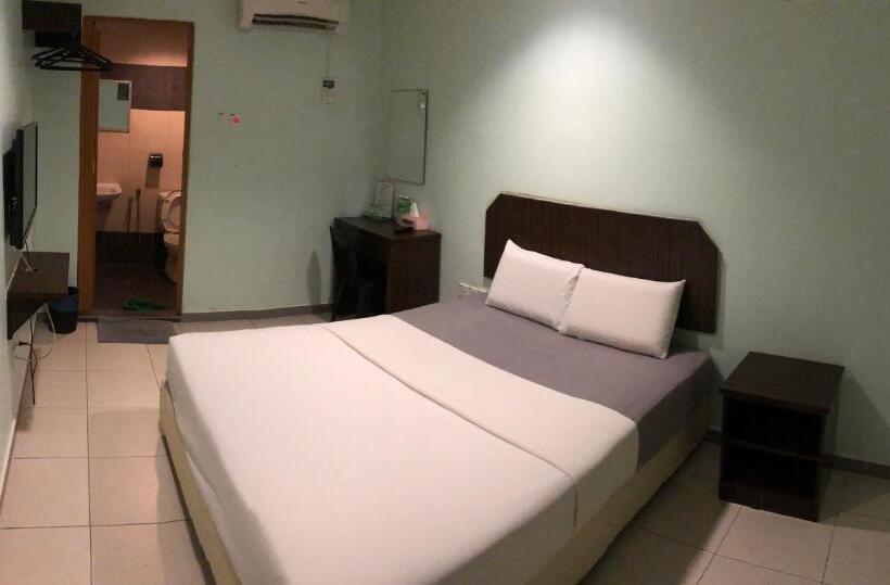 غرفة ديلوكس, Gs Bera Hotel Sdn Bhd