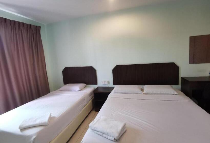غرفة قياسية ثلاثية, Gs Bera Hotel Sdn Bhd
