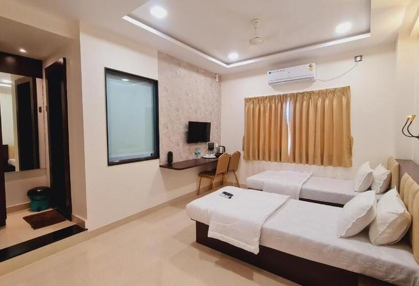 豪华房间, Elegance Inn