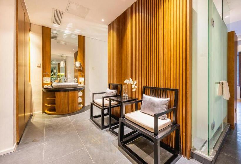 חדר דלוקס, Jiuhua Mountain Demaotang