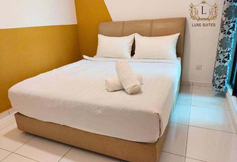 דירת שלושה חדרים, Luxe Suites At Skyloft