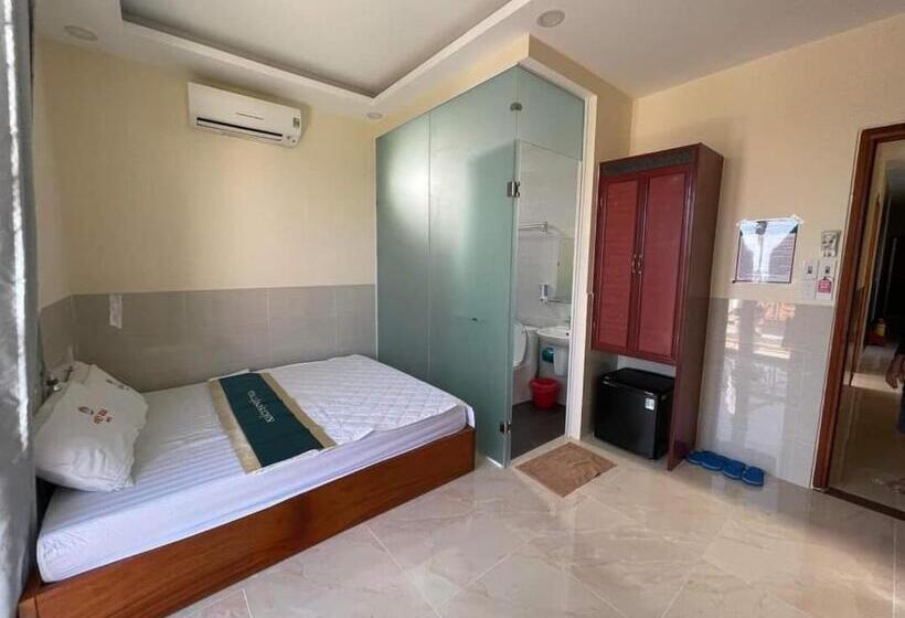 اتاق استاندارد با بالکن, Việt Nga Hotel Chợ Côn đảo