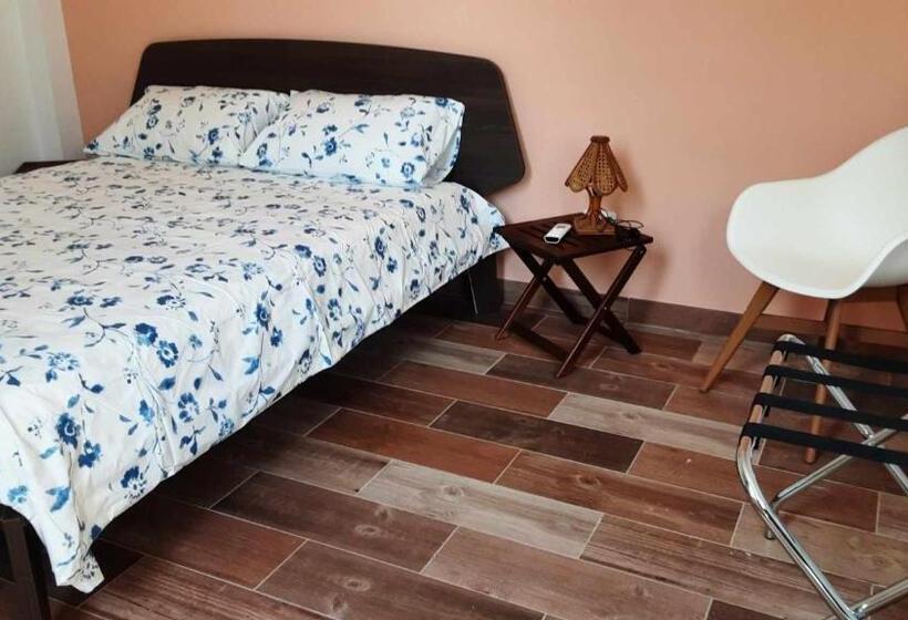 Номер Стандарт Адаптированный для Инвалидов, B&b Salvo E Terry