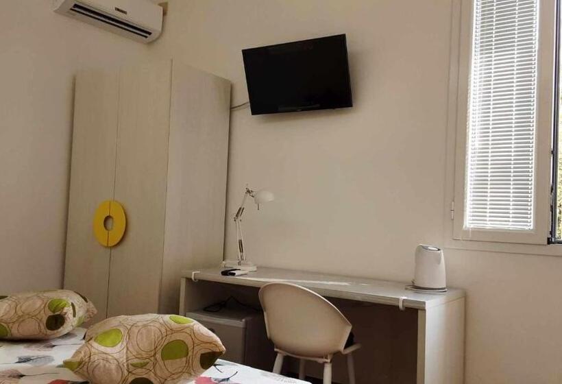 Номер Стандарт, B&b Salvo E Terry