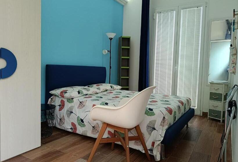 סטודיו סטנדרטי נוף לים, B&b Salvo E Terry