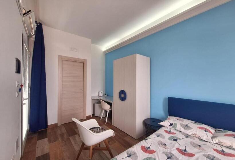 Студия Стандарт Вид на Море, B&b Salvo E Terry