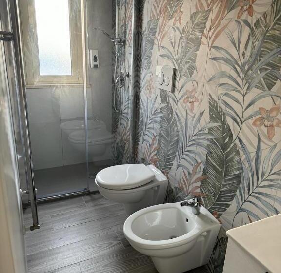 اتاق استاندارد چهار تخته با چشم‌انداز دریا, Casa Al Mare Luxury