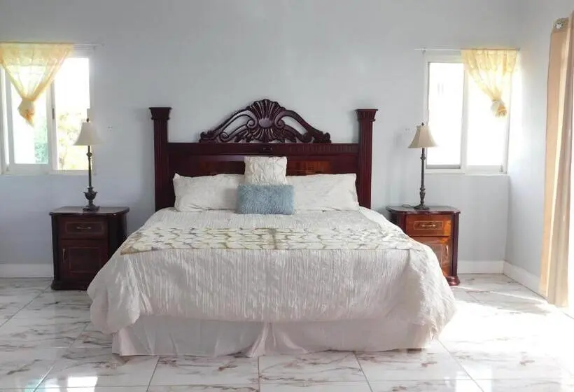 Standard-huone King-vuode, Sojourner’s Vista Del Lago
