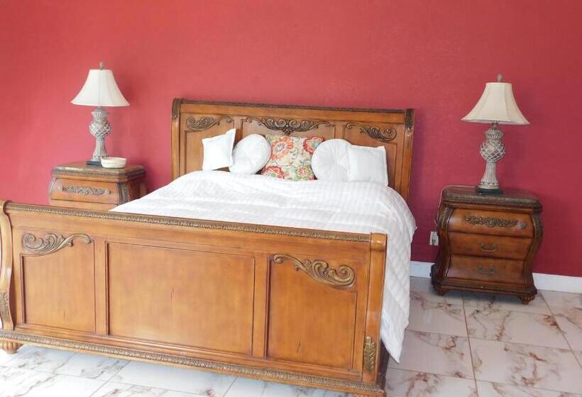 غرفة قياسية سرير كينج, Sojourner’s Vista Del Lago