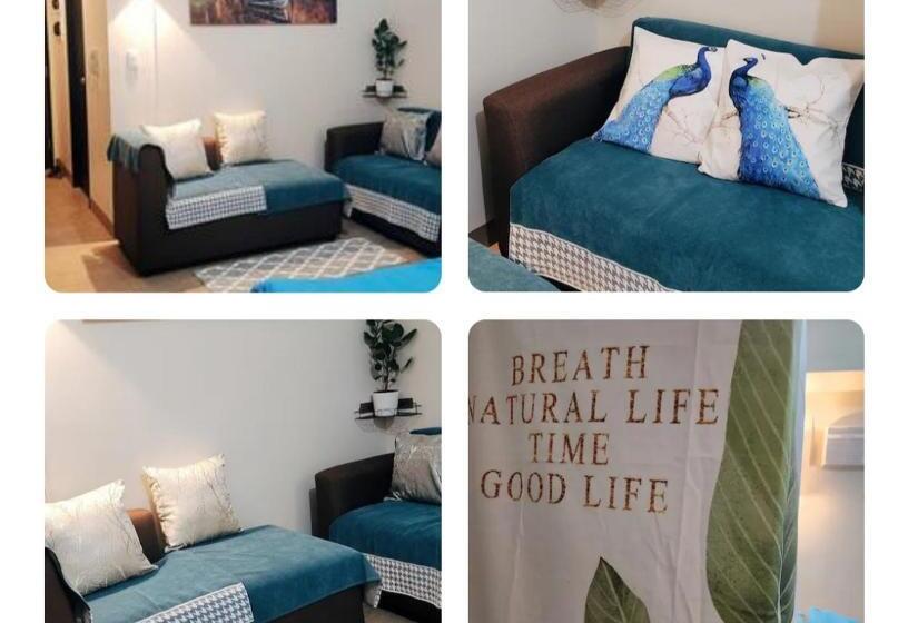 شقة غرفة نوم واحدة مزودة بشُرفة, Dg Condotel @manhattan Plaza T2 Studio With Balcony , 50 Inch Tv And Unli Wifi @araneta Cubao Quezon