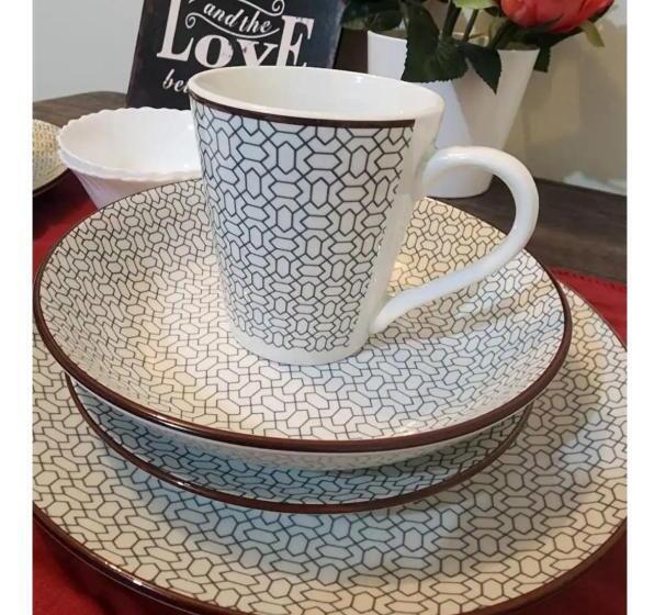 شقة غرفة نوم واحدة مزودة بشُرفة, Dg Condotel @manhattan Plaza T2 Studio With Balcony , 50 Inch Tv And Unli Wifi @araneta Cubao Quezon