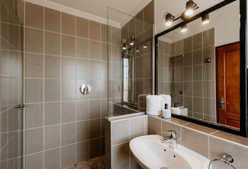 اتاق استاندارد, Fritz Manor Bed And Breakfast