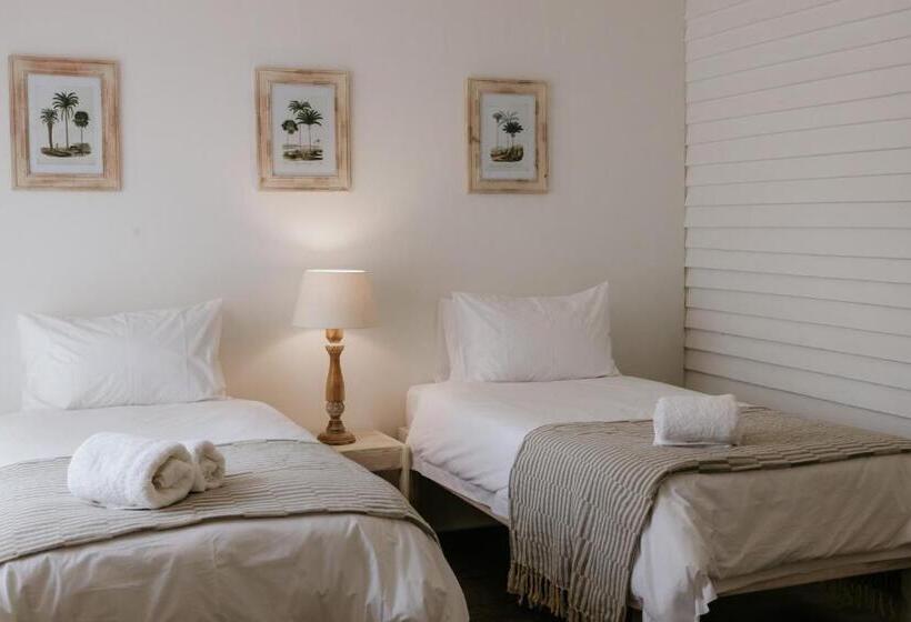 اتاق خانوادگی, Fritz Manor Bed And Breakfast