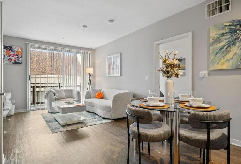 带2个卧室的公寓, Heart Of Santa Monica , Orange Pearl Condo