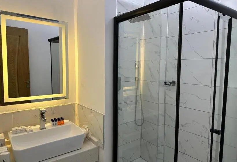 デラックスの４人部屋, Kt Home Hotel & Apartments