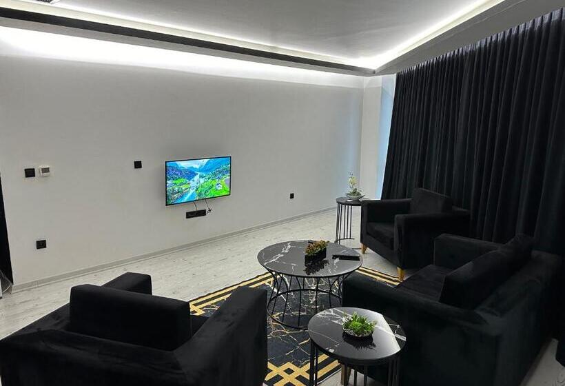 חדר דלוקס לארבעה, Kt Home Hotel & Apartments