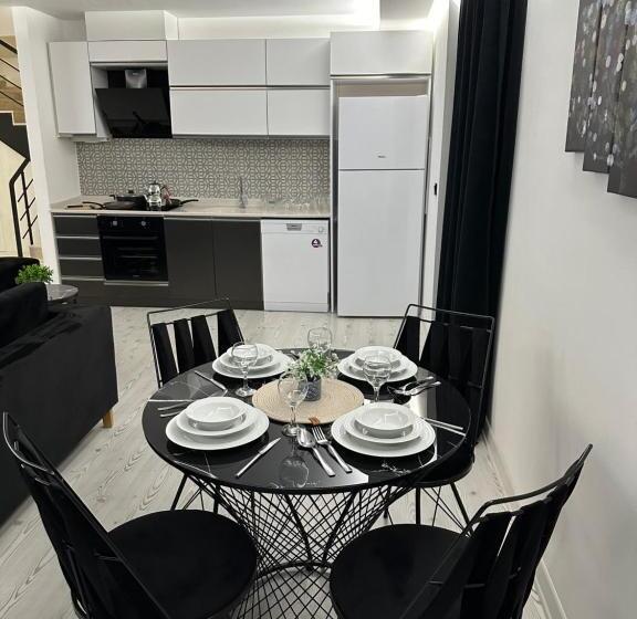 Люкс Кровать Кинг, Kt Home Hotel & Apartments
