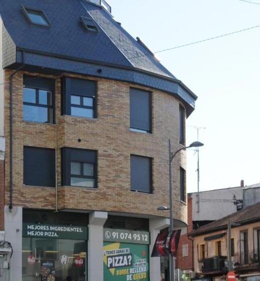 اتاق استاندارد با سرویس بهداشتی مشترک, Suki House Chalet 1