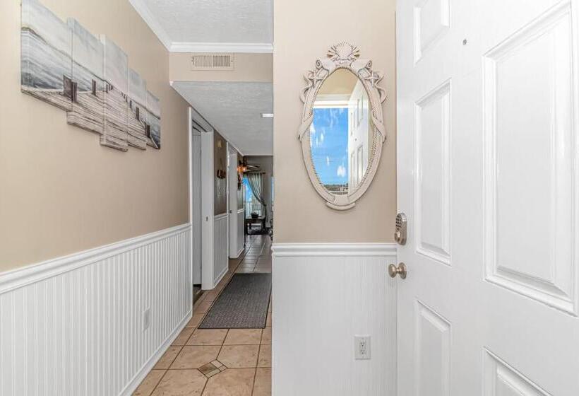Апартаменты 1 Спальня Вид на Море, Exceptional Ocean Pier Pool Front 1 Br Condo