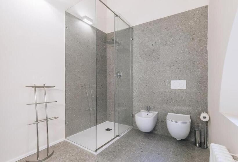 اتاق استاندارد, Foresteria Il Voltone