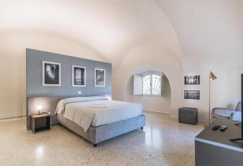 اتاق استاندارد, Foresteria Il Voltone