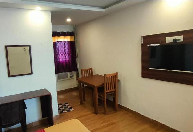 Quarto Deluxe, New Cresent Park