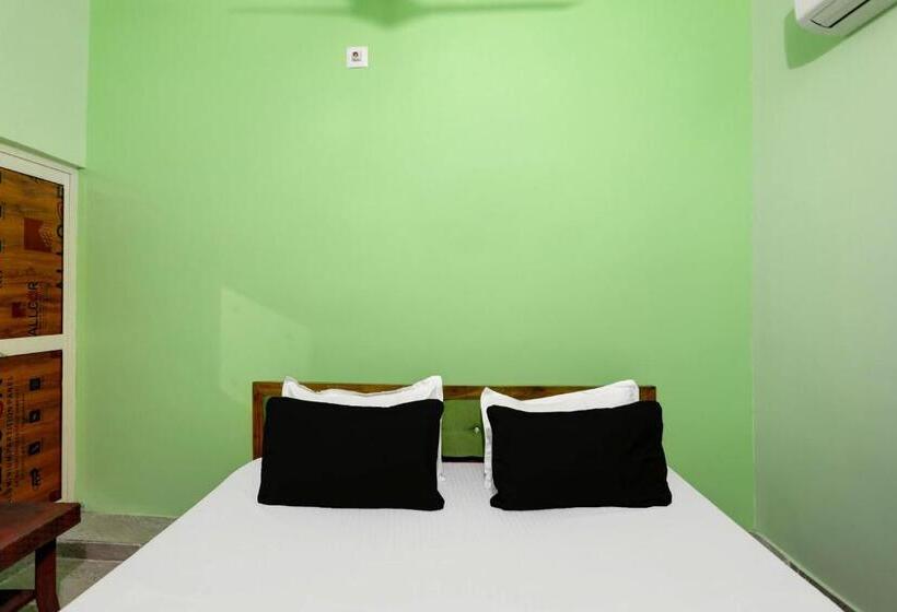 Klassiskt Trippelrum, Oyo Shree Ganesh A 2