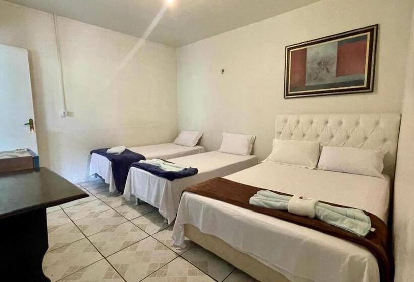 スタンダード4人部屋, Pousada Recanto Das Orquídeas