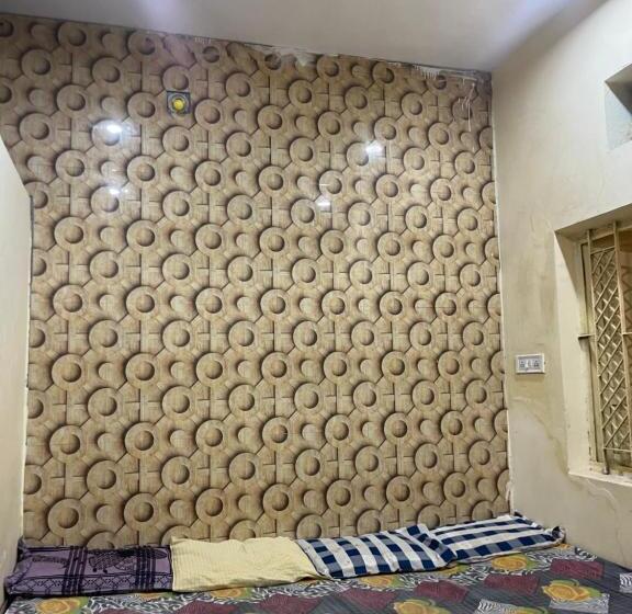 غرفة ديلوكس سرير كينج, Shivganga Guest House