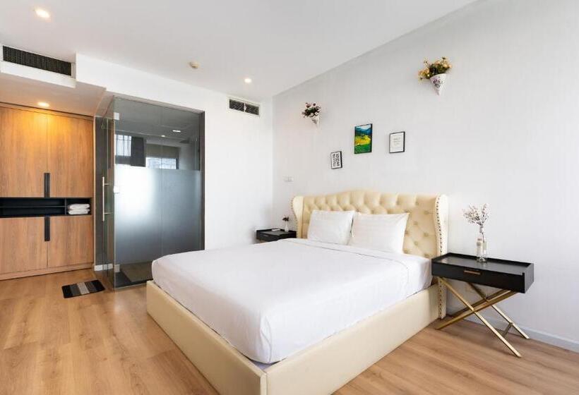 3 Bedroom Apartment, Tracy Ben Thanh Tower