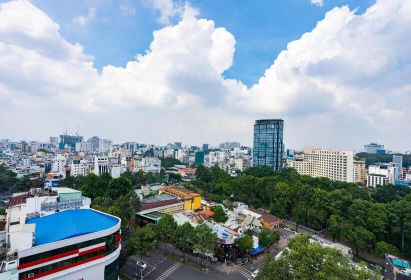 3 Bedroom Apartment, Tracy Ben Thanh Tower