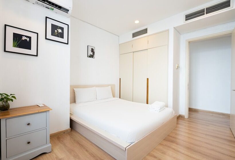 2 Bedroom Apartment, Tracy Ben Thanh Tower