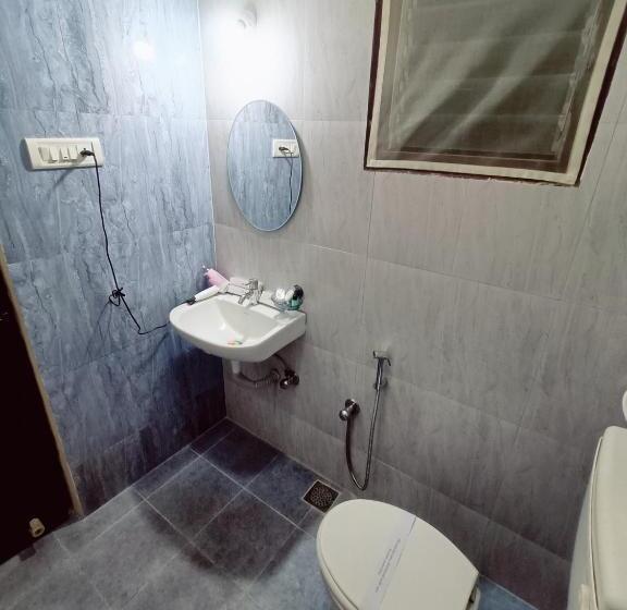 デラックストリプルルーム, Kbs Home Ramapuram