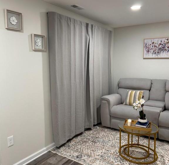 חדר דלוקס, Luxurious Basement Guest Suite In Elkridge