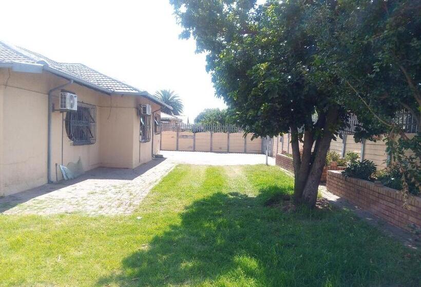 غرفة قياسية حمام مشترك, Pearl Guest House Kempton Park