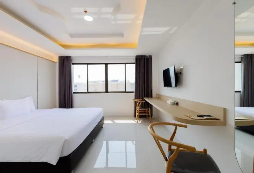 اتاق لوکس, River Hotel   The Outstanding Venues Nakhon Pathom