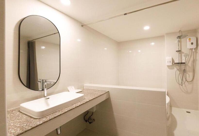 이그제큐티브 스위트, River Hotel   The Outstanding Venues Nakhon Pathom