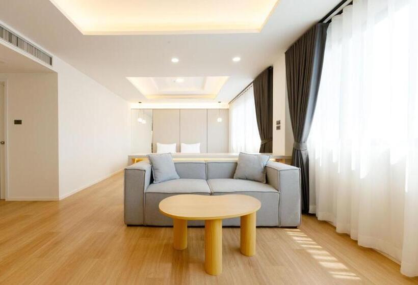 이그제큐티브 스위트, River Hotel   The Outstanding Venues Nakhon Pathom