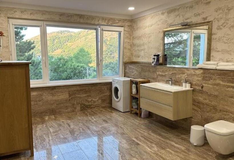 침실 1개 테라스 아파트, комплекс маджарово