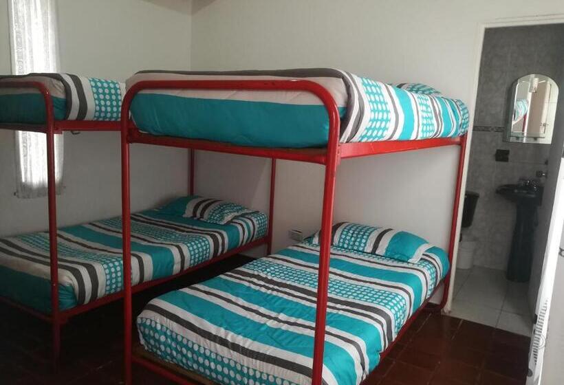 4ベッドルームクラシックタイプ, Club Campestre El Bosque