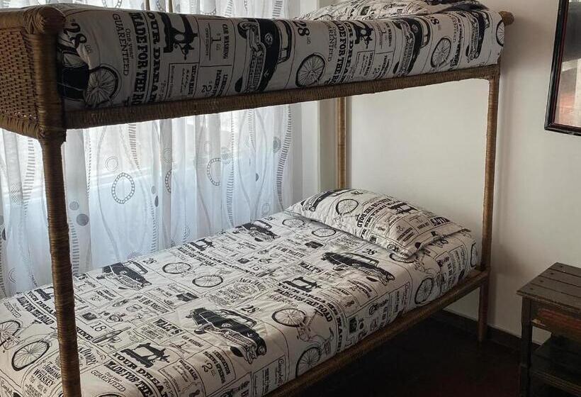 スタンダードトリプルルーム, Club Campestre El Bosque