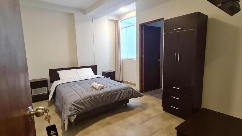 スタンダードルーム, Hospedaje Mónaco