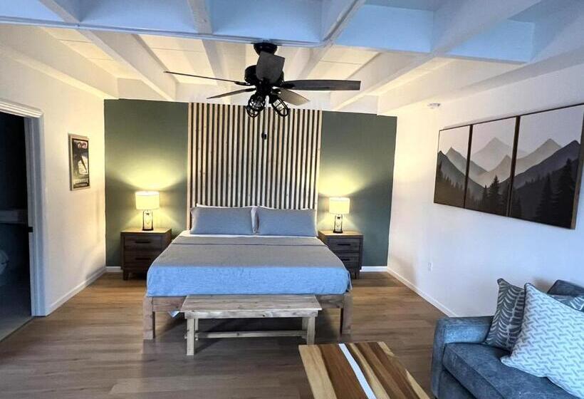 Студио Стандарт Кровать Кинг, Wofford Village Studios