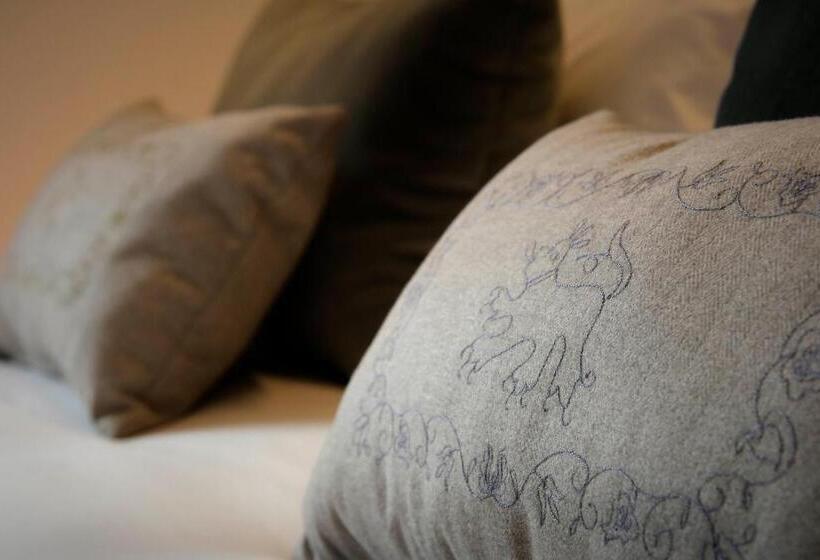 غرفة ديلوكس مزودة بشرفة, Eunice Hotel Gastronómico