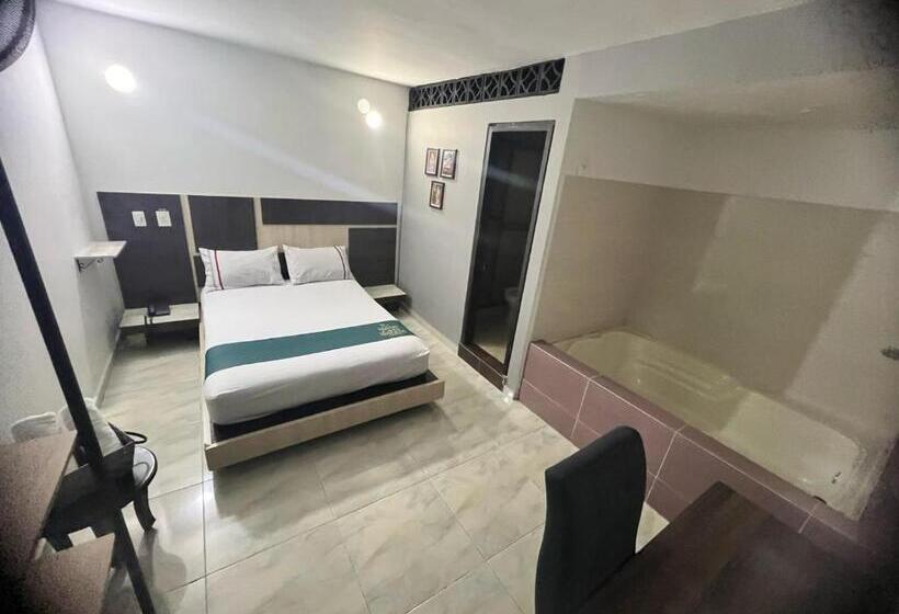 디럭스 룸, Casa Botero Medellín